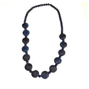 MGEMS long blue bead necklace